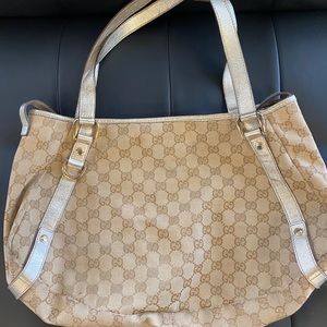Gucci bag